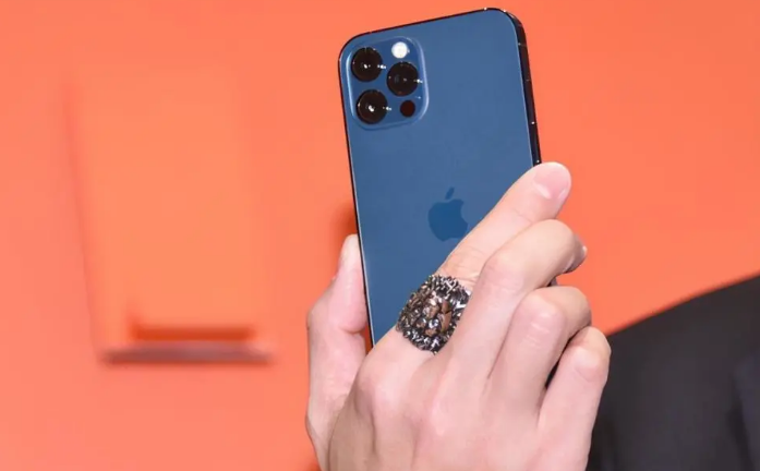 点军苹果手机维修分享iPhone12系列重启方法教程 