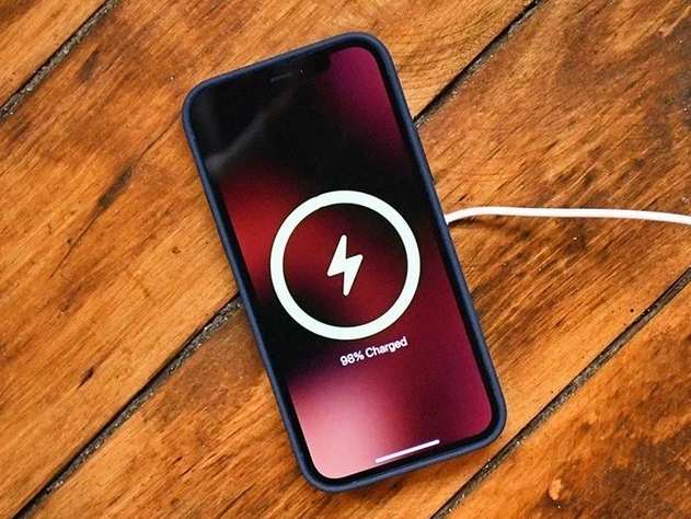 点军苹果手机维修分享iPhone 12可以随便充电吗 